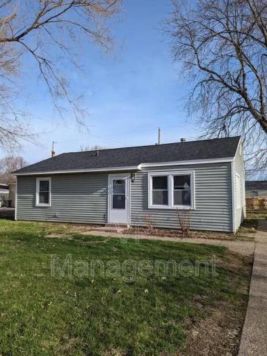 Main picture of 2902 W 70th St