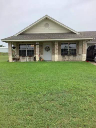 Main picture of 130 Satch Dr