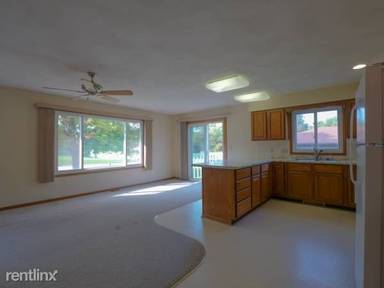 Main picture of 447 Bonnie Rd