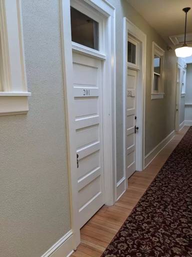 Main picture of 524 E Main St