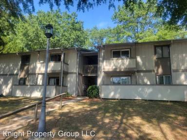 Main picture of 2200 Sunderland Rd