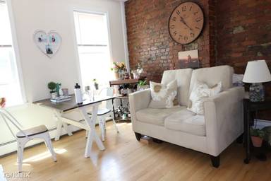 Main picture of 49 Cameron St