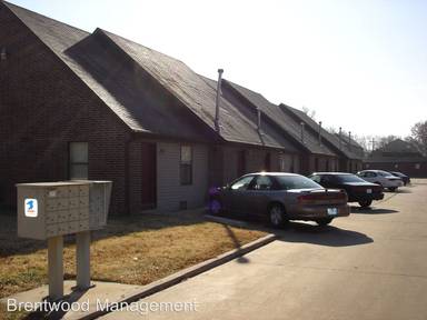 Main picture of 437 E Cherry St