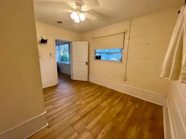 Main picture of 207 Arricola Ave
