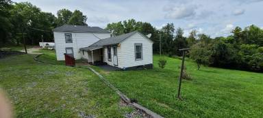 Main picture of 2920 Richmond St