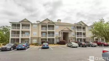 Main picture of 240 Woodlands Way