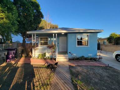 Main picture of 3560 Baltic Ave