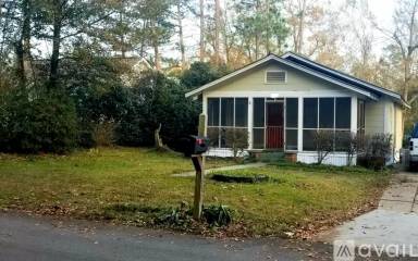 Main picture of 215 N 24th Ave