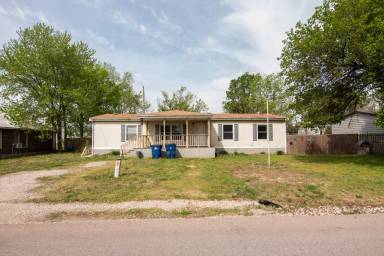 Main picture of 210 Osage St