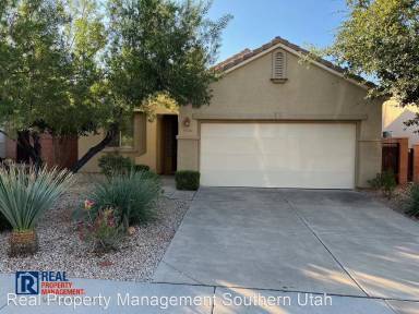 Main picture of 3303 E Fourteen Fairway Dr