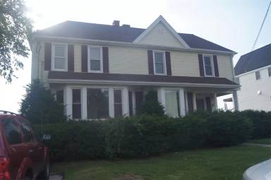 Main picture of 1329 Oakland St