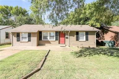 Main picture of 6505 SE 15th St