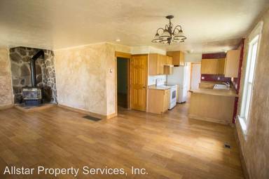 Main picture of 20460 N Main St