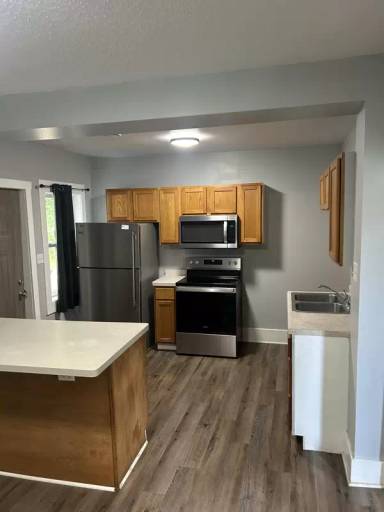 Main picture of 749 Plum St
