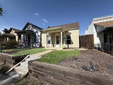 Main picture of 825 Elati St