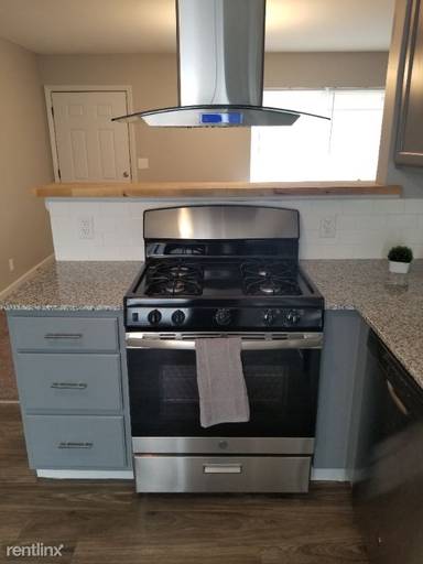 Main picture of 8231 Monroe Dr