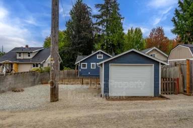 Main picture of 4024 S G St