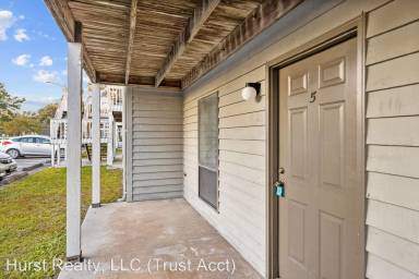 Main picture of 3309 Bridges St