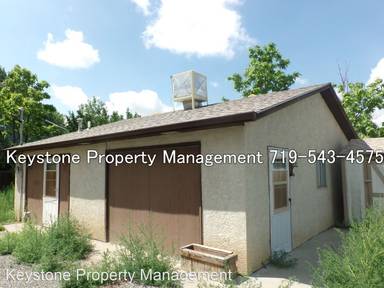 Main picture of 23521 Hillside Rd