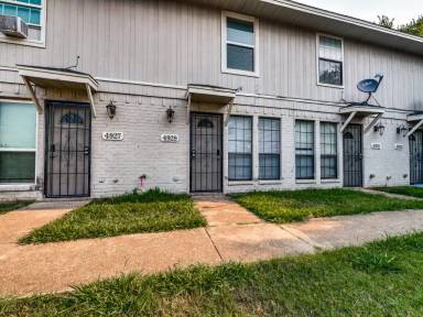 Main picture of 4917-47 Miller Ave