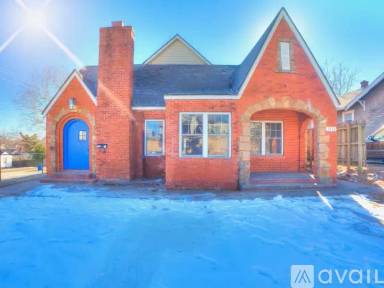 Main picture of 2238 E 17th Pl