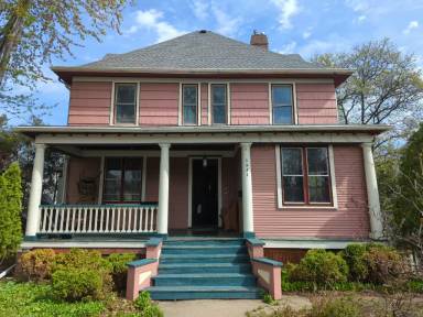 Main picture of 1451 Englewood Ave