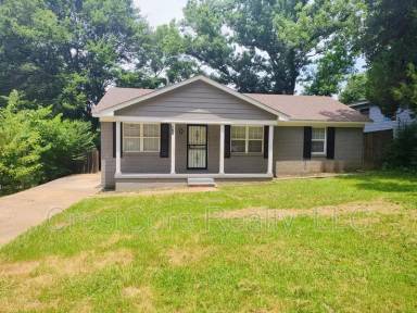 Main picture of 798 Pawnee Ave
