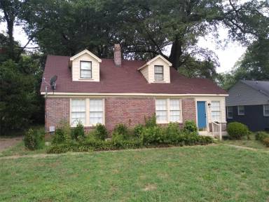 Main picture of 983 Brower St