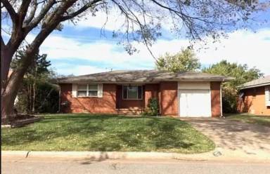 Main picture of 2117 Henderson Dr