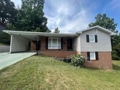 Main picture of 4602 Nickerson Ct