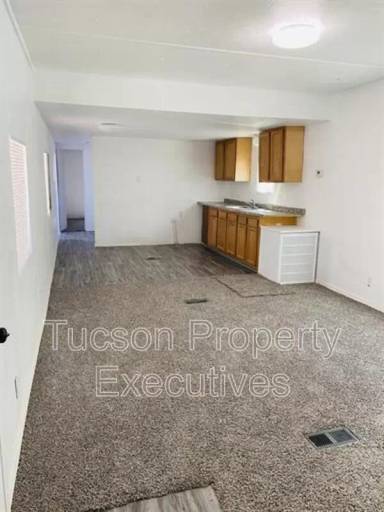 Main picture of PM374 - 4580 East Rex Street - A