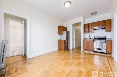 Main picture of 3249 33rd St
