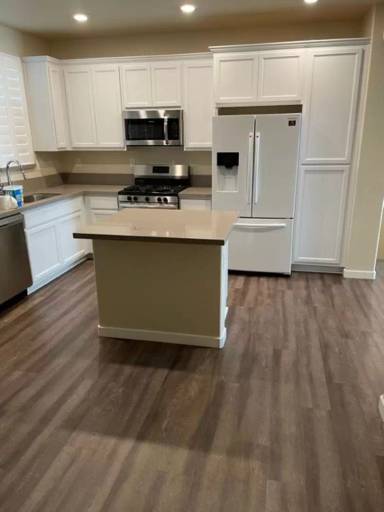 Main picture of 4302 Ocean Ln