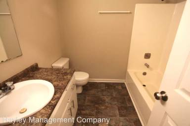 Main picture of 1303 Glenn Cir