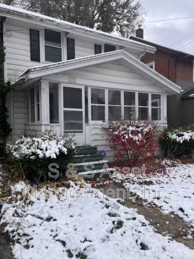 Main picture of 1213 Edward St