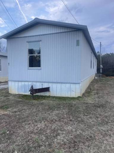 Main picture of 115 Fowler Cir