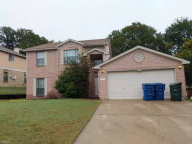 Main picture of 406 Juniper Cir