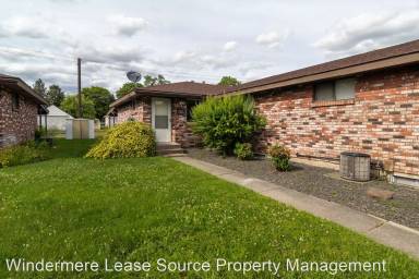Main picture of 2214 W Cleveland Ave