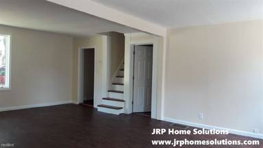 Main picture of 620 E Michigan Ave