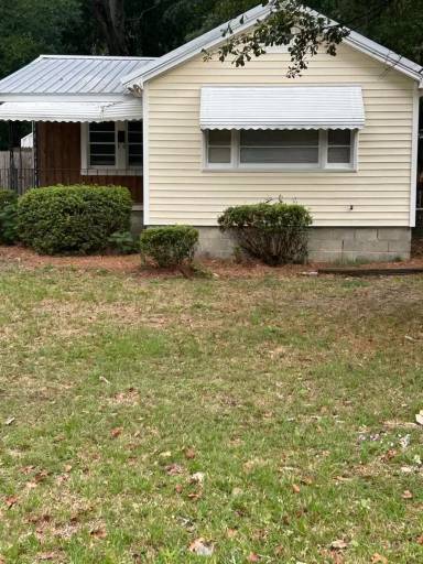 Main picture of 3303 Cherokee Ave