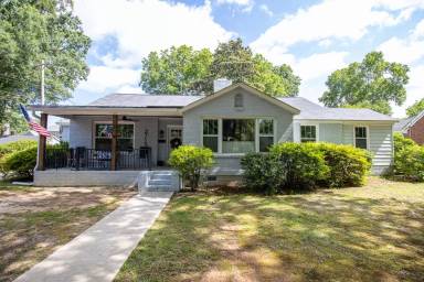 Main picture of 2715 Kiawah Ave