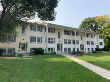 Main picture of 2925 Woodland St