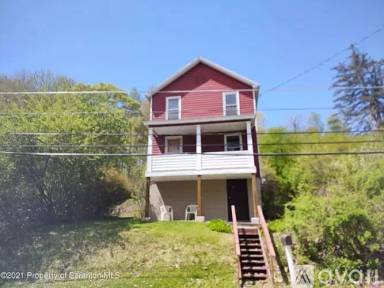 Main picture of 301 Jefferson St