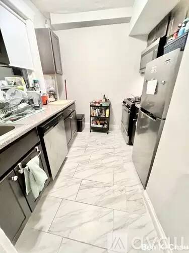 Main picture of 368 Riverway