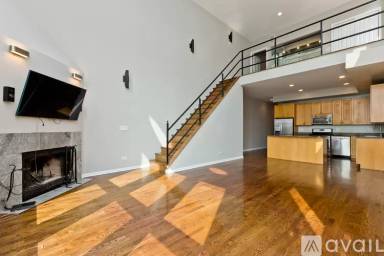 Main picture of 854 W Erie St