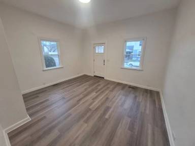 Main picture of 1004 5th Ave