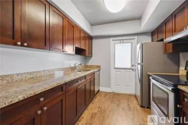 Main picture of 4305 NE 21st Ave