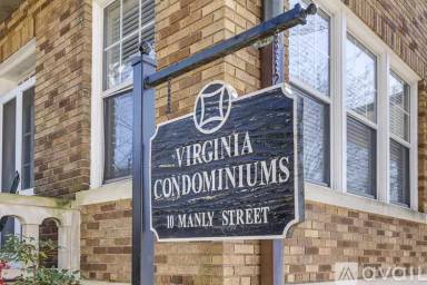 Main picture of 10 Manly St