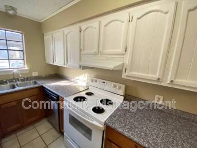 Main picture of 2625 Kelli Dr