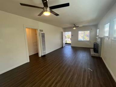Main picture of 3640 32nd St